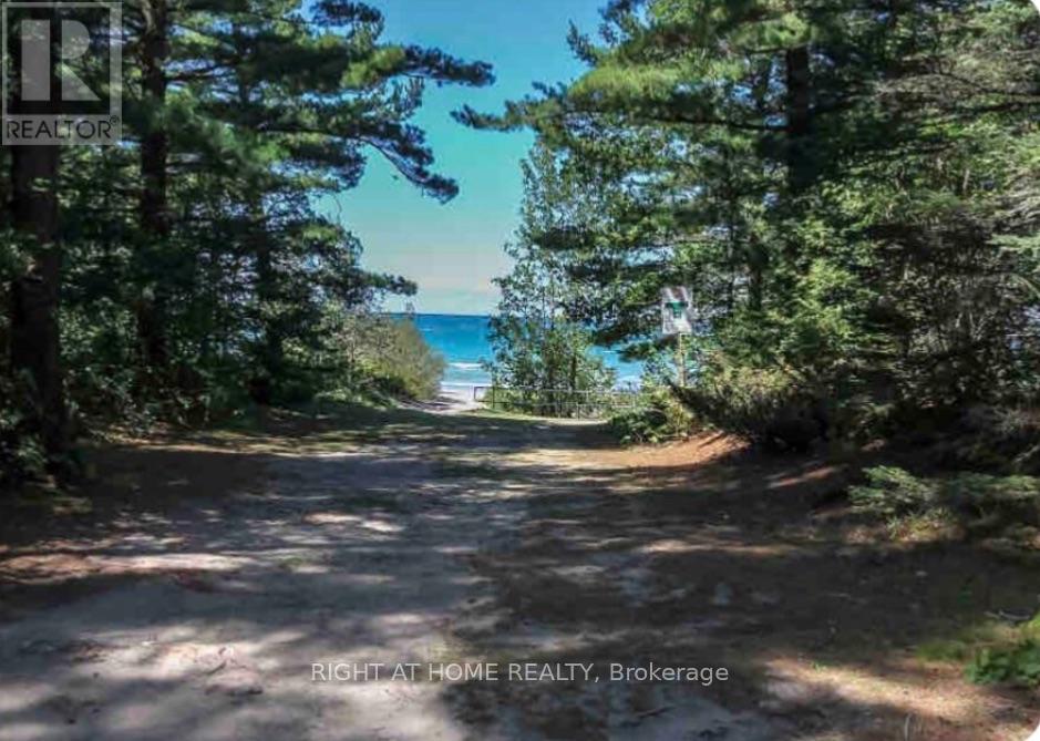 27 Balmoral Avenue, Tiny, Ontario  L0L 1P0 - Photo 25 - S13691464
