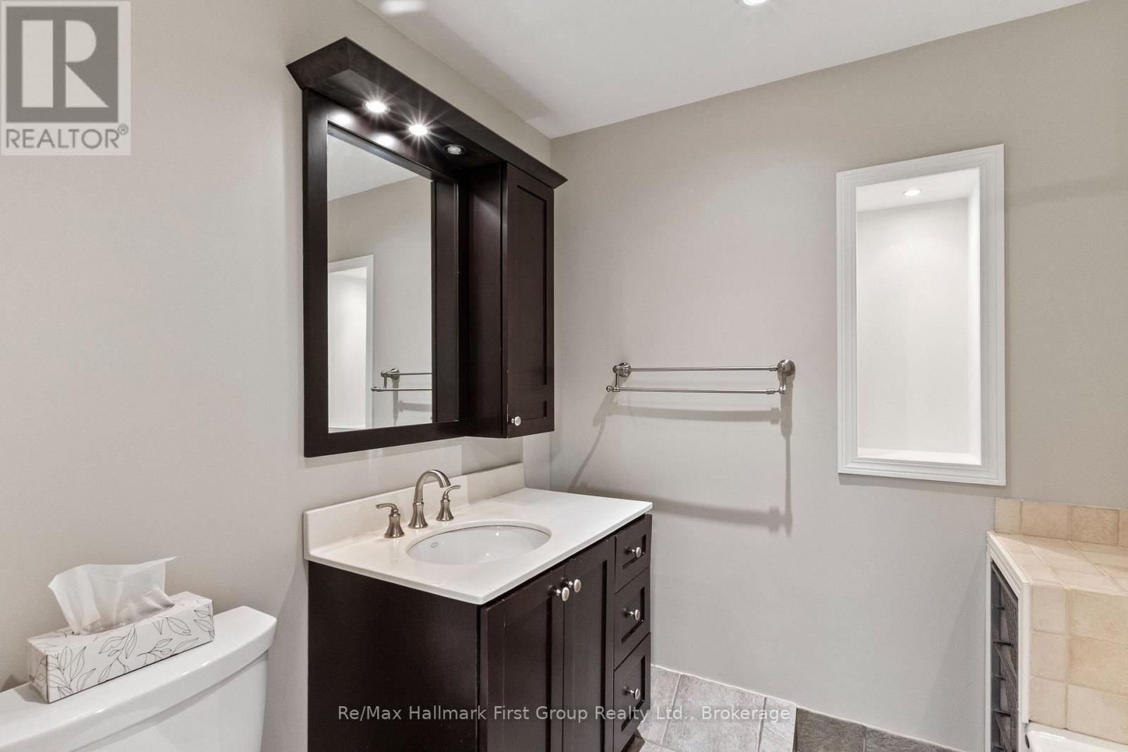 121 Roywood Drive, Toronto, Ontario  M3A 2E2 - Photo 32 - C13696014