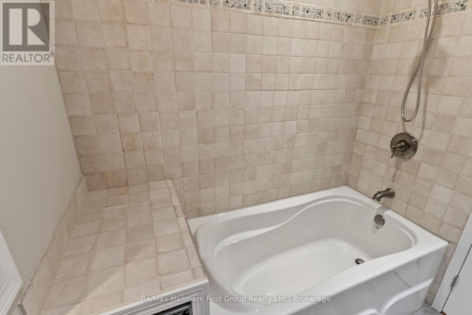 121 Roywood Drive, Toronto, Ontario  M3A 2E2 - Photo 33 - C13696014