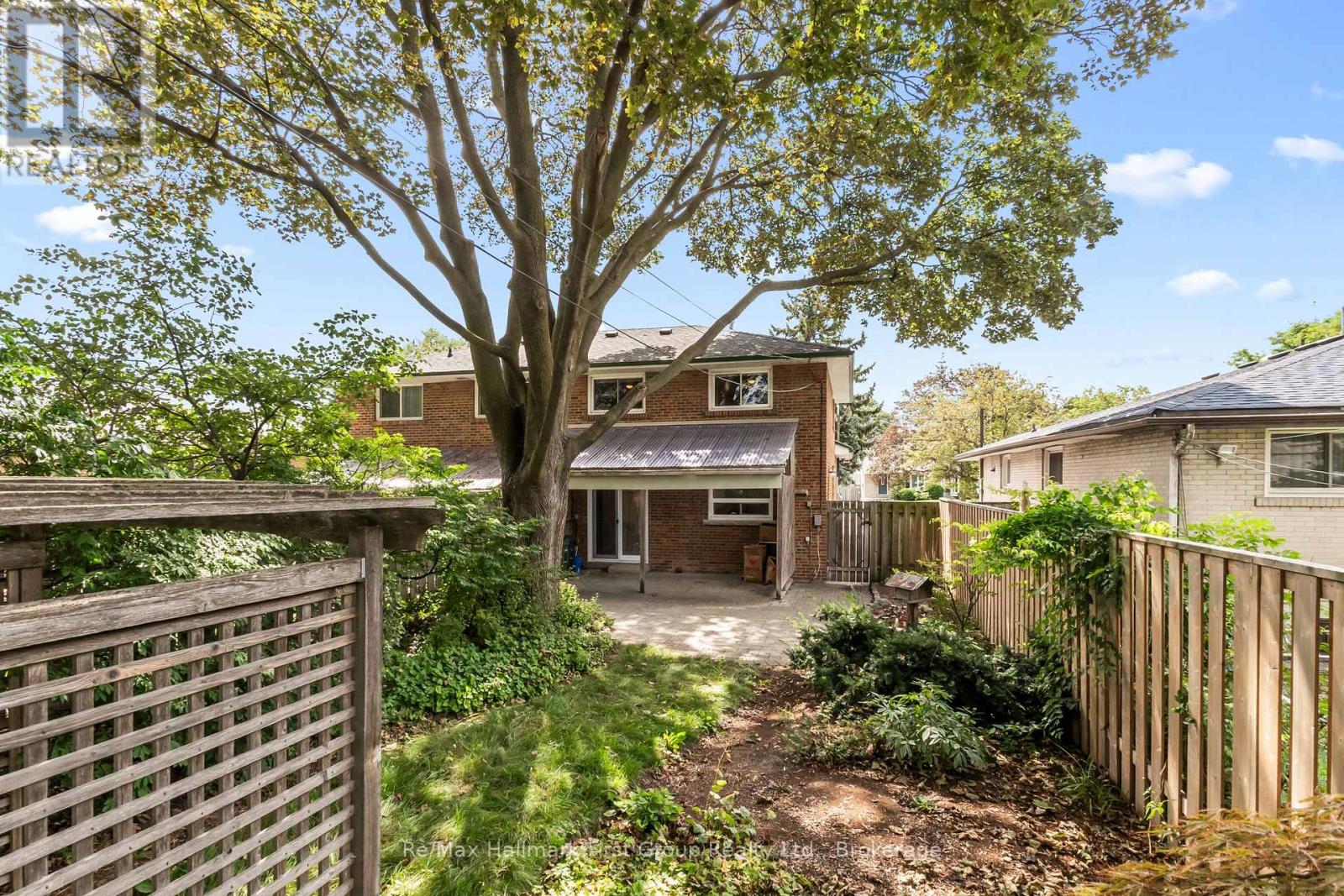 121 Roywood Drive, Toronto, Ontario  M3A 2E2 - Photo 46 - C13696014