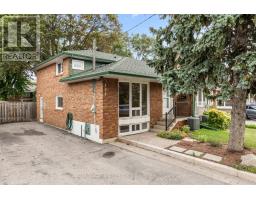 121 ROYWOOD DRIVE, Toronto, Ontario