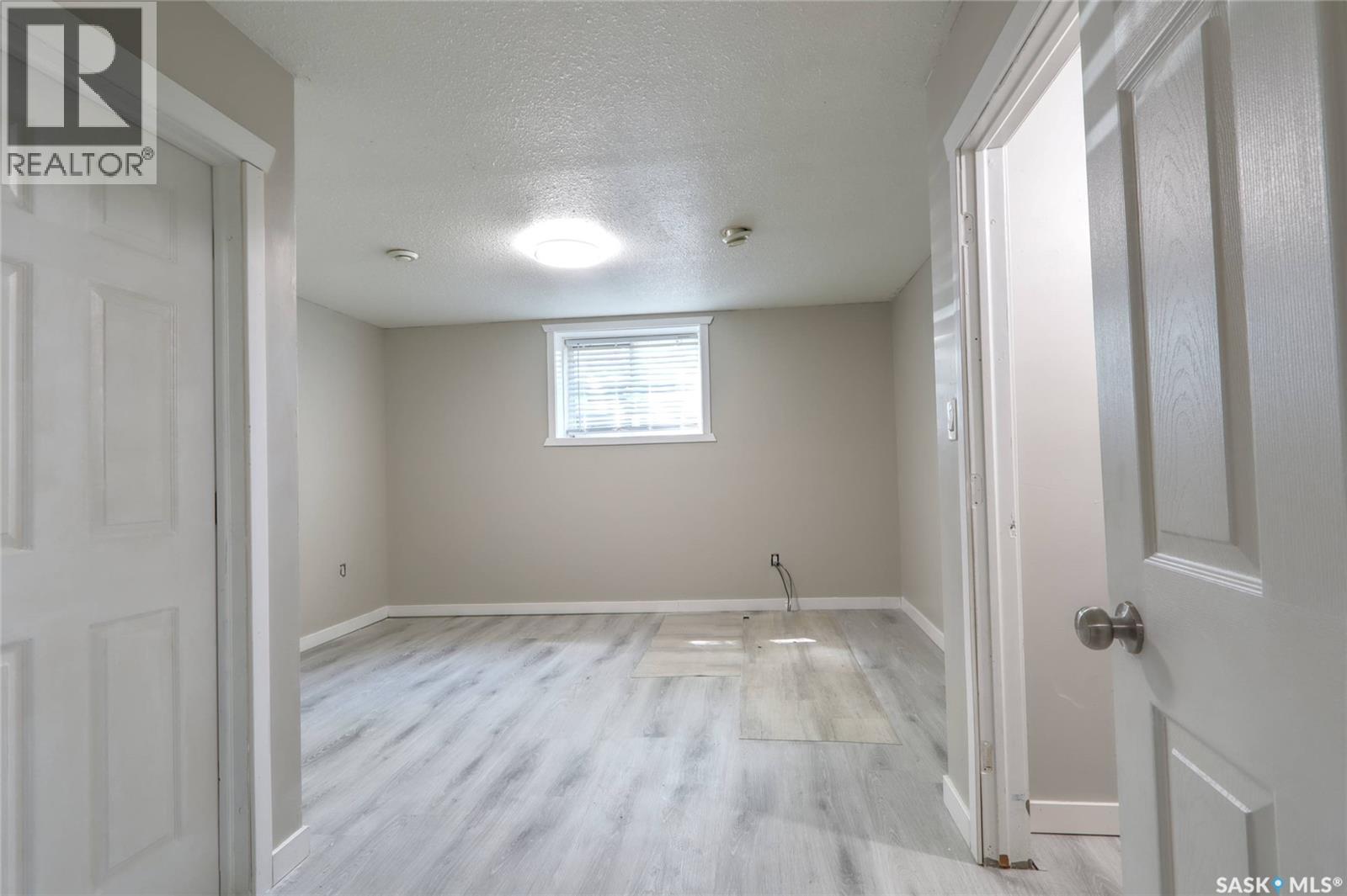 741 Garnet Street, Regina, Saskatchewan  S4T 2X2 - Photo 13 - SK046151