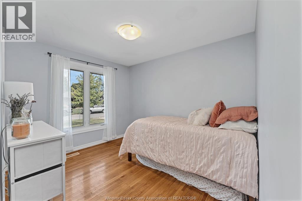 3417 Woodlawn Avenue, Windsor, Ontario  N8W 2J4 - Photo 22 - 26020345