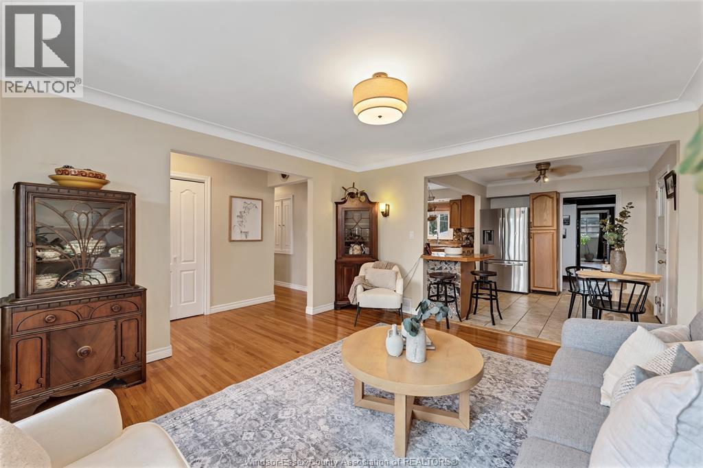 3417 Woodlawn Avenue, Windsor, Ontario  N8W 2J4 - Photo 6 - 26020345