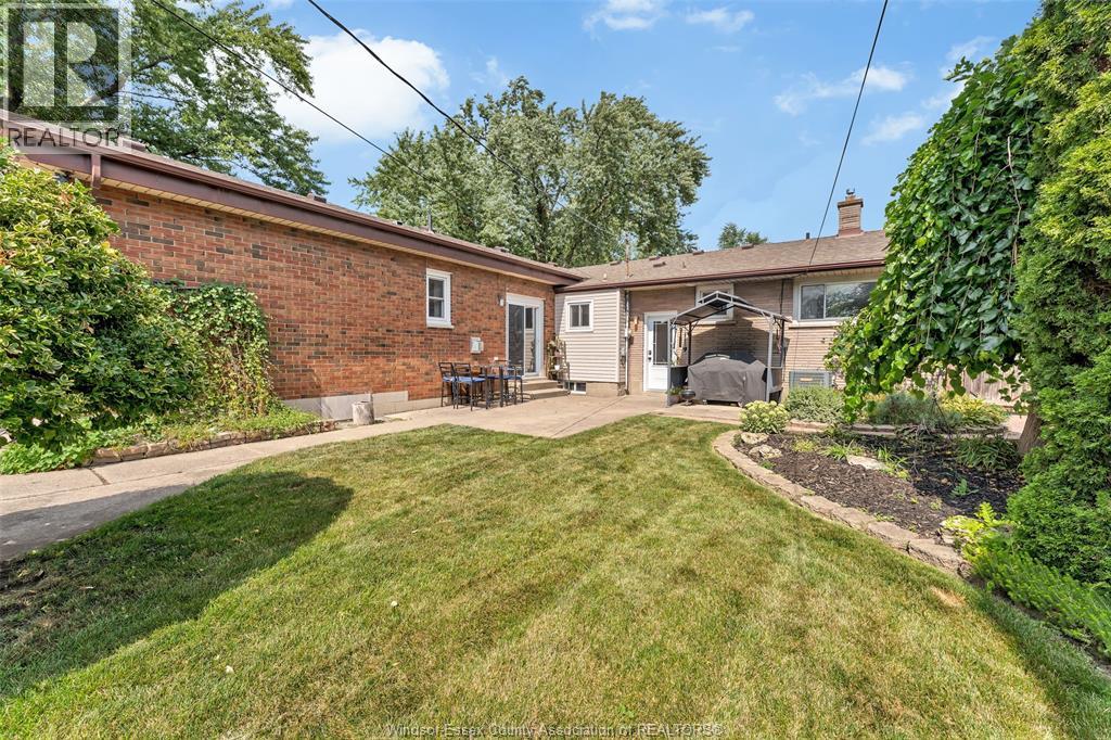 3417 Woodlawn Avenue, Windsor, Ontario  N8W 2J4 - Photo 28 - 26020345