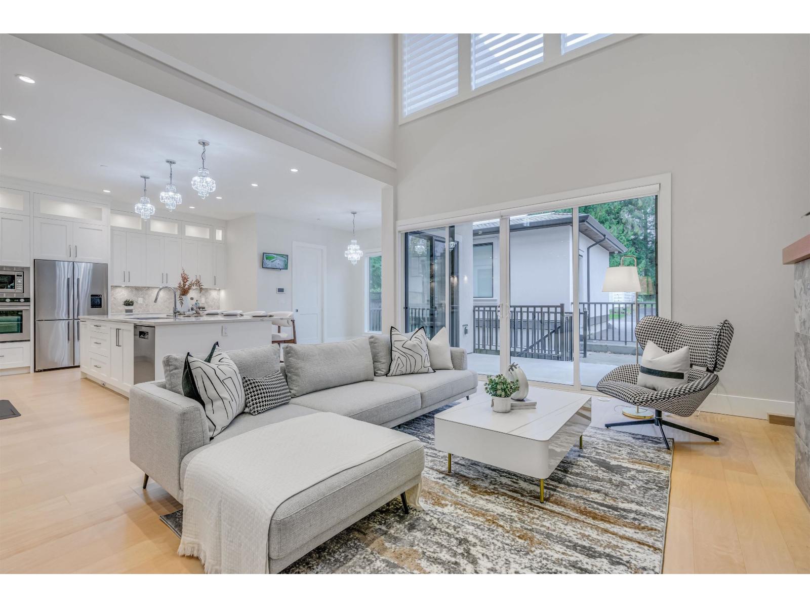 15387 Pacific Avenue, White Rock, British Columbia  V4B 1R3 - Photo 3 - R3157297