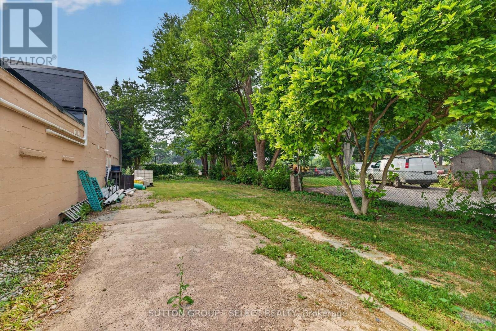 439 South Street, London East, Ontario  N6B 1C1 - Photo 12 - X13695908