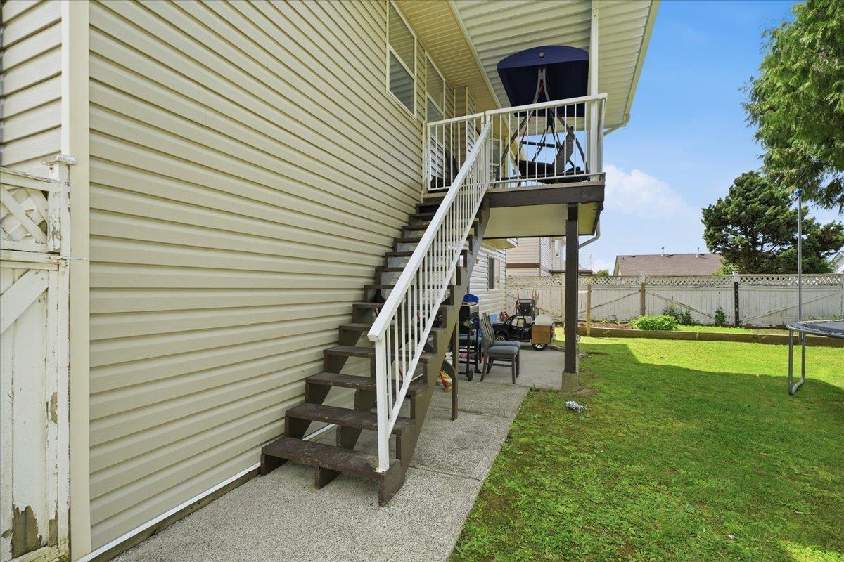 31015 Upper Maclure Road, Abbotsford, British Columbia  V2T 5J5 - Photo 37 - R3157300