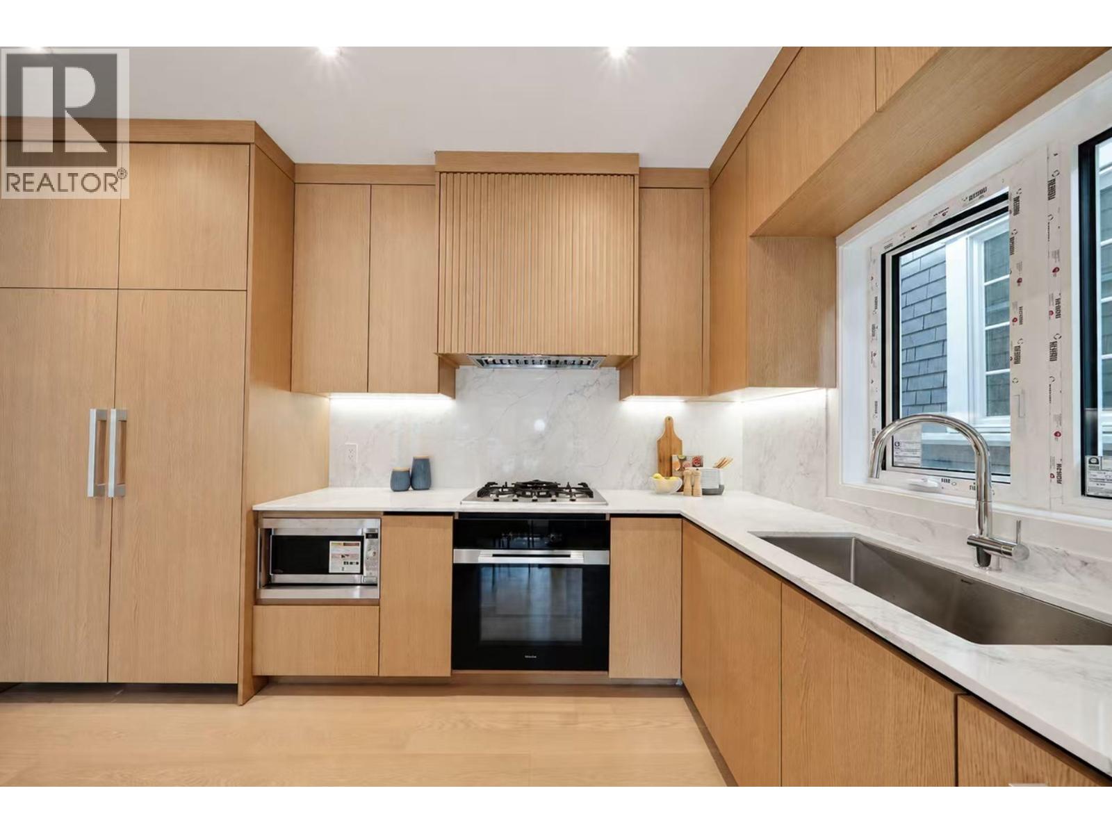 1 3638 W 3rd Avenue, Vancouver, British Columbia  V6R 1L9 - Photo 12 - R3141487