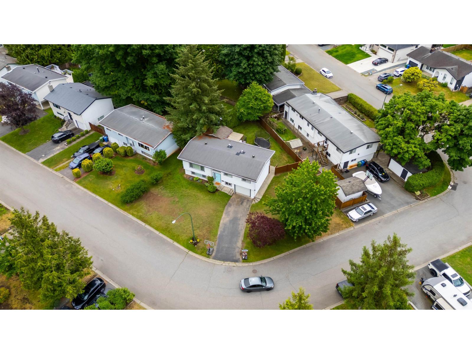 2454 Aladdin Crescent, Abbotsford, British Columbia  V2S 5K7 - Photo 35 - R3157324
