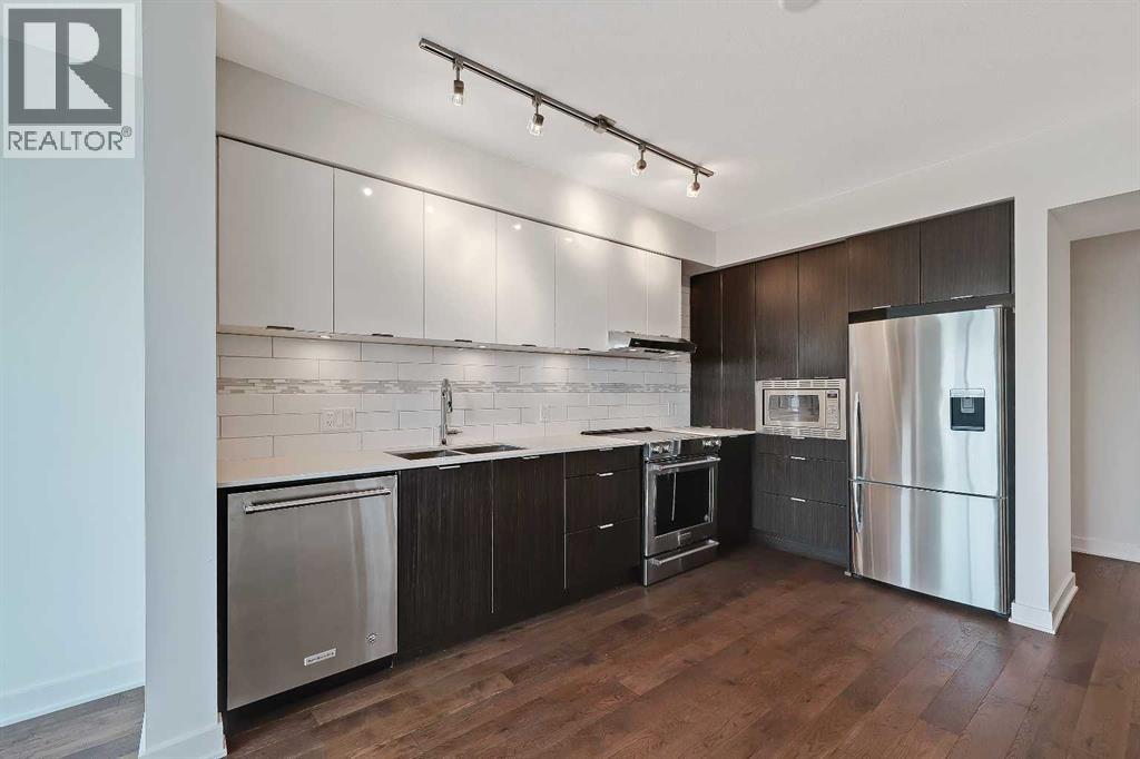 3208, 930 6 Avenue SW, Calgary, Alberta  T2P 1J3 - Photo 2 - A2331457