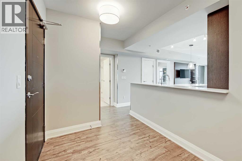 2205, 930 6 Avenue SW, Calgary, Alberta  T2P 1J3 - Photo 2 - A2334532