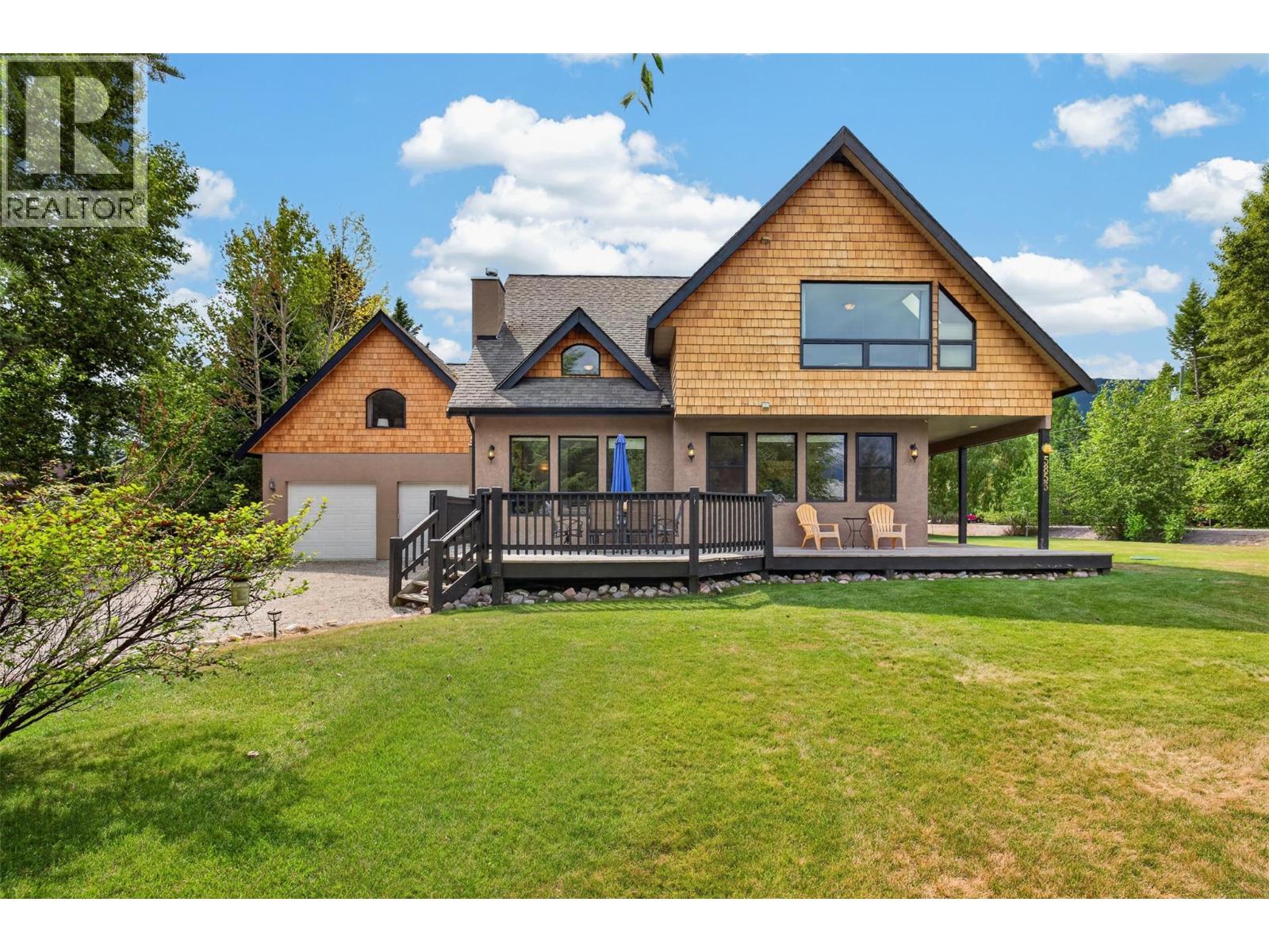 5853 Juniper Road, Fairmont Hot Springs, British Columbia  V0B 1L2 - Photo 5 - 10398230