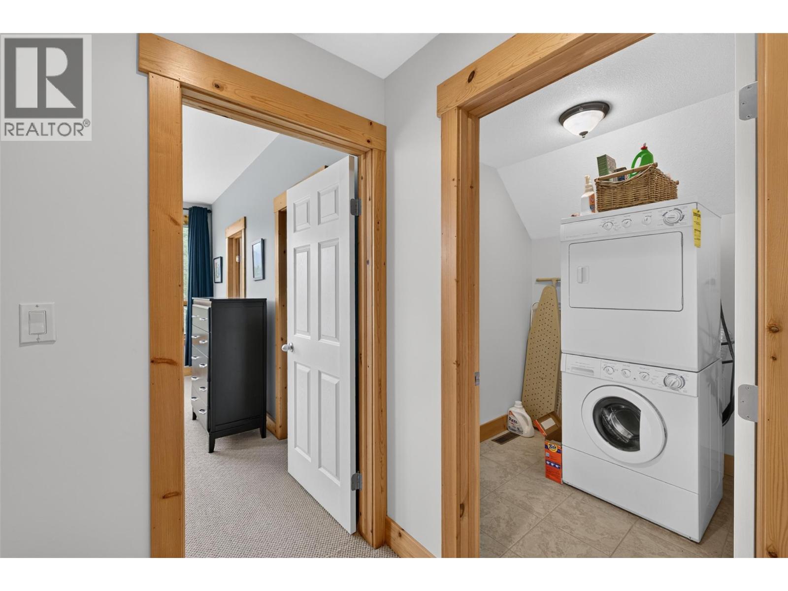 5853 Juniper Road, Fairmont Hot Springs, British Columbia  V0B 1L2 - Photo 27 - 10398230