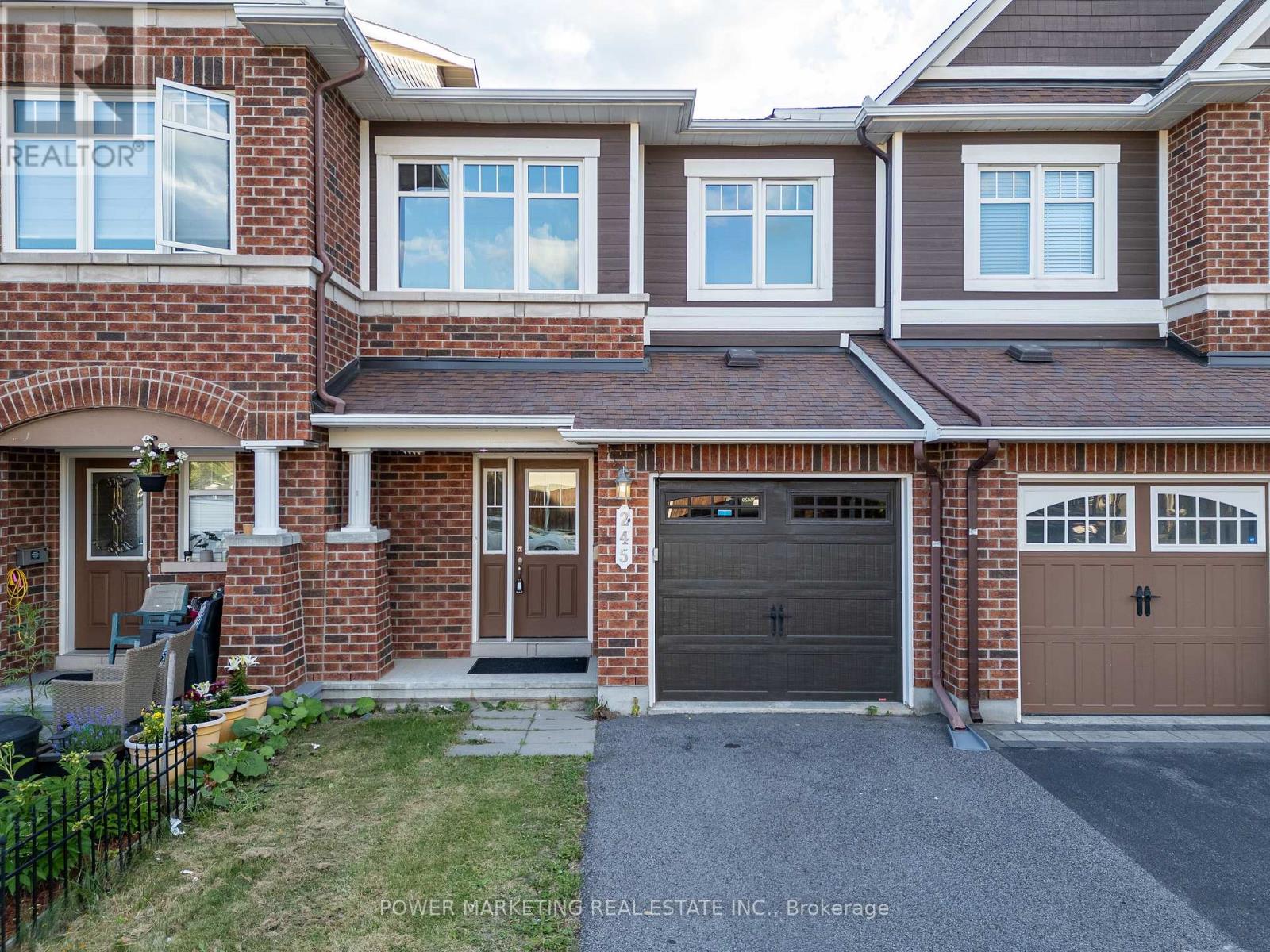 245 Silvermoon Crescent, Ottawa, Ontario  K4A 0P8 - Photo 1 - X13695862