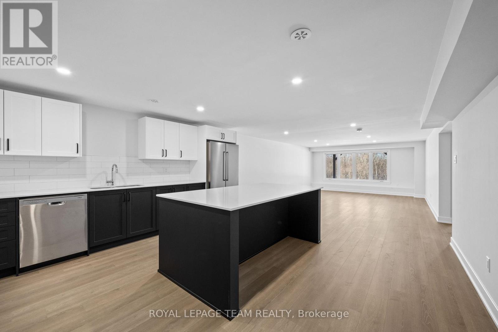 2 - 1124 Moore Street, Brockville, Ontario  K6V 0H2 - Photo 8 - X13695928