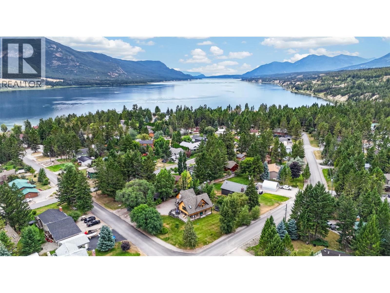 5853 Juniper Road, Fairmont Hot Springs, British Columbia  V0B 1L2 - Photo 52 - 10398230