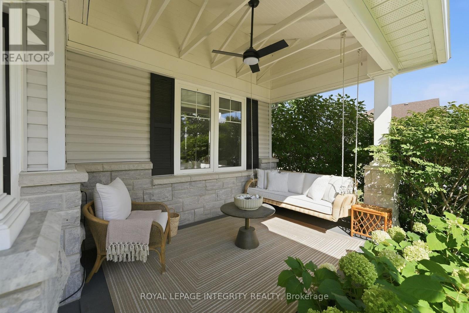 125 West Ridge Drive, Ottawa, Ontario  K2S 2H1 - Photo 3 - X13696016