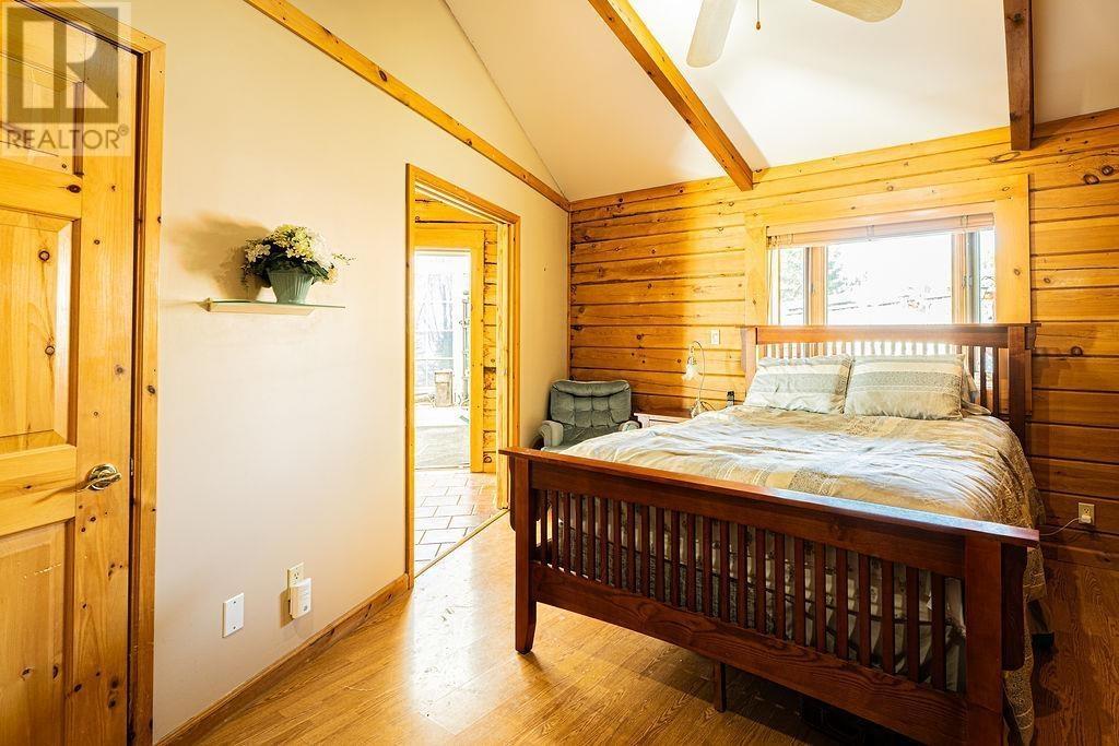 106 Island Ave, Neebing, Ontario  P7L 0C1 - Photo 9 - TB2602438