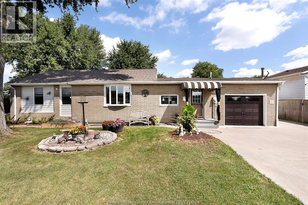 MLS# 26020285: 78 Road 3 West, Kingsville, Canada