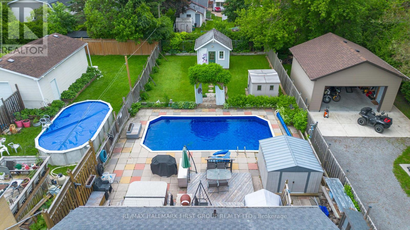 99 PONTIAC AVENUE, Oshawa, Ontario