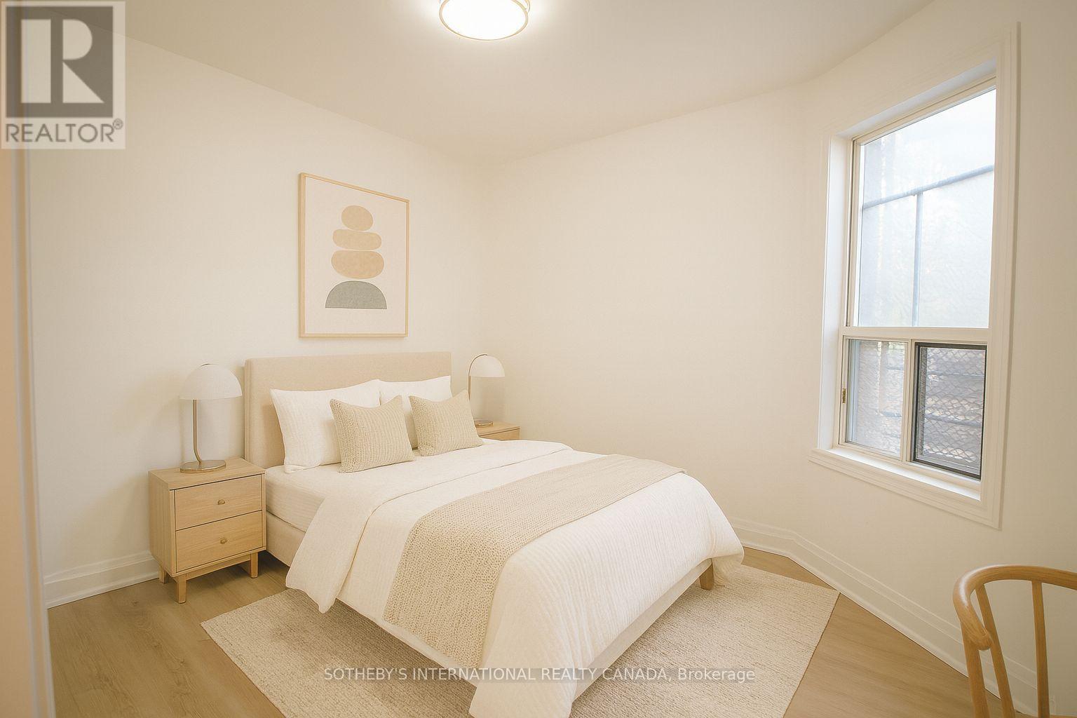 Upper - 1026 Queen Street, Toronto, Ontario  M4M 1K4 - Photo 6 - E13696026