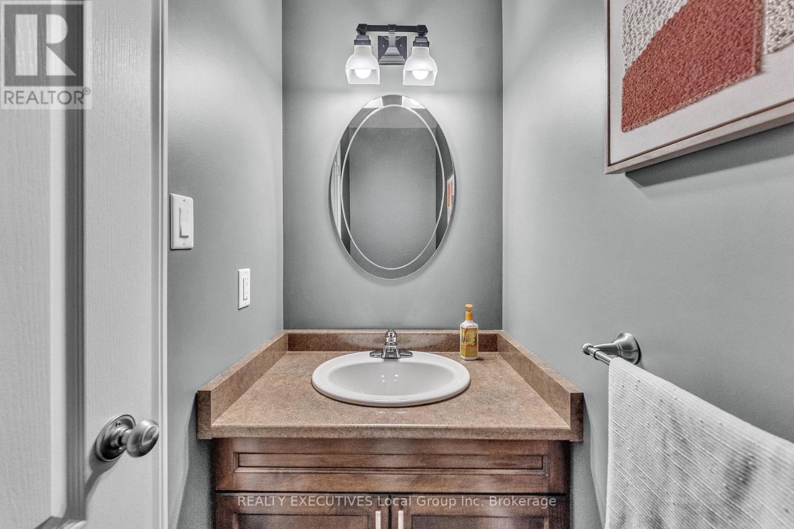 124 Fairway Drive, Callander, Ontario  P0H 1H0 - Photo 12 - X13695974