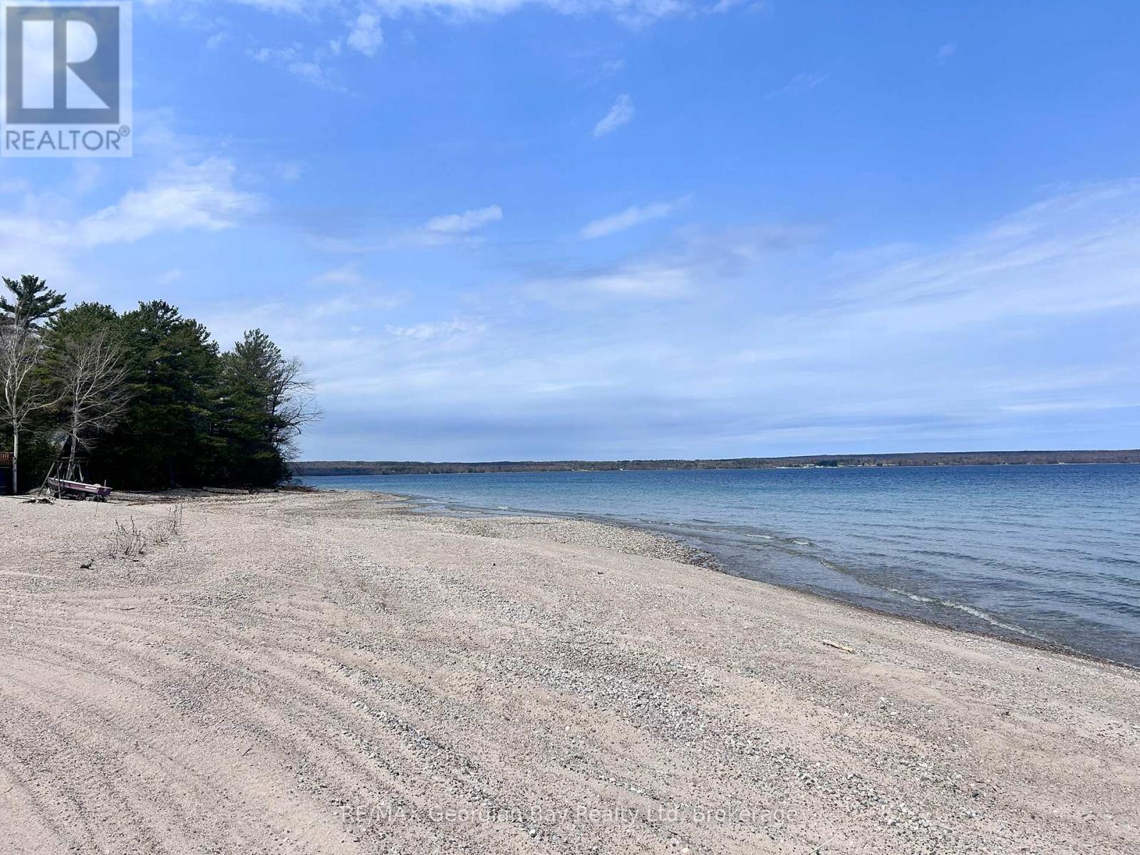 681 Mkade Kegwin Miikan Road, Christian Island 30, Ontario L9M 0A9 - Photo 33 - S13696018