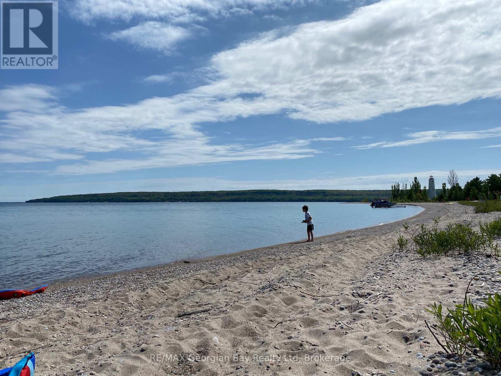 681 Mkade Kegwin Miikan Road, Christian Island 30, Ontario L9M 0A9 - Photo 37 - S13696018