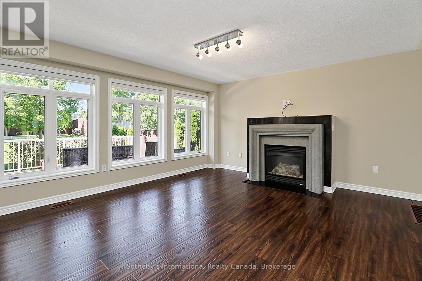 28 Barrington Trail E, Collingwood, Ontario L9Y 0G1 - Photo 12 - S13696022