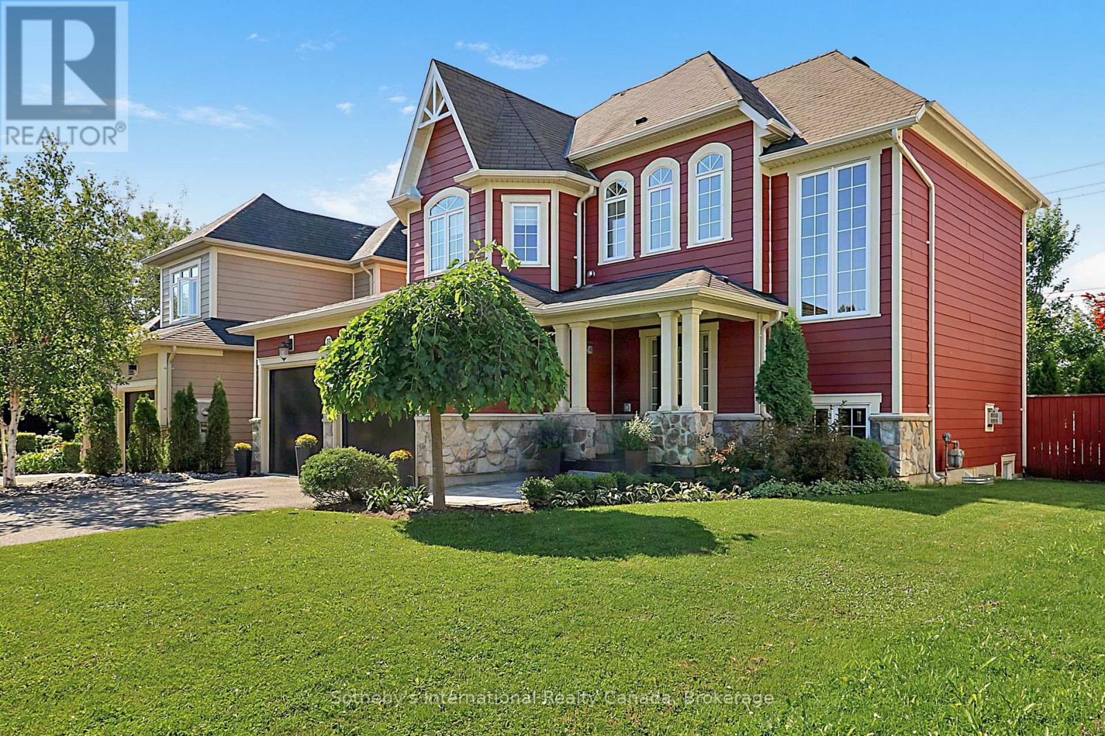 28 Barrington Trail E, Collingwood, Ontario L9Y 0G1 - Photo 2 - S13696022