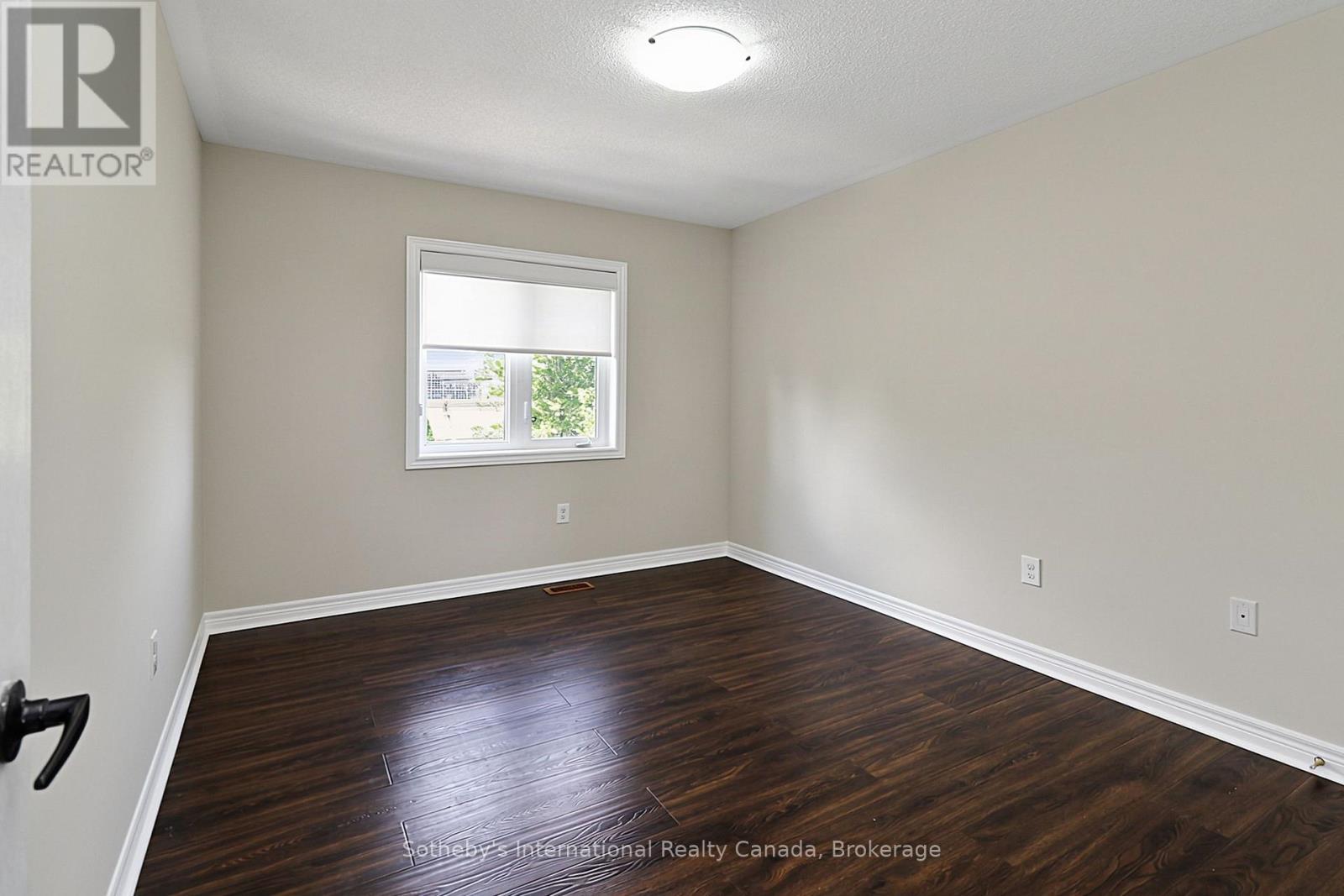 28 Barrington Trail E, Collingwood, Ontario L9Y 0G1 - Photo 31 - S13696022