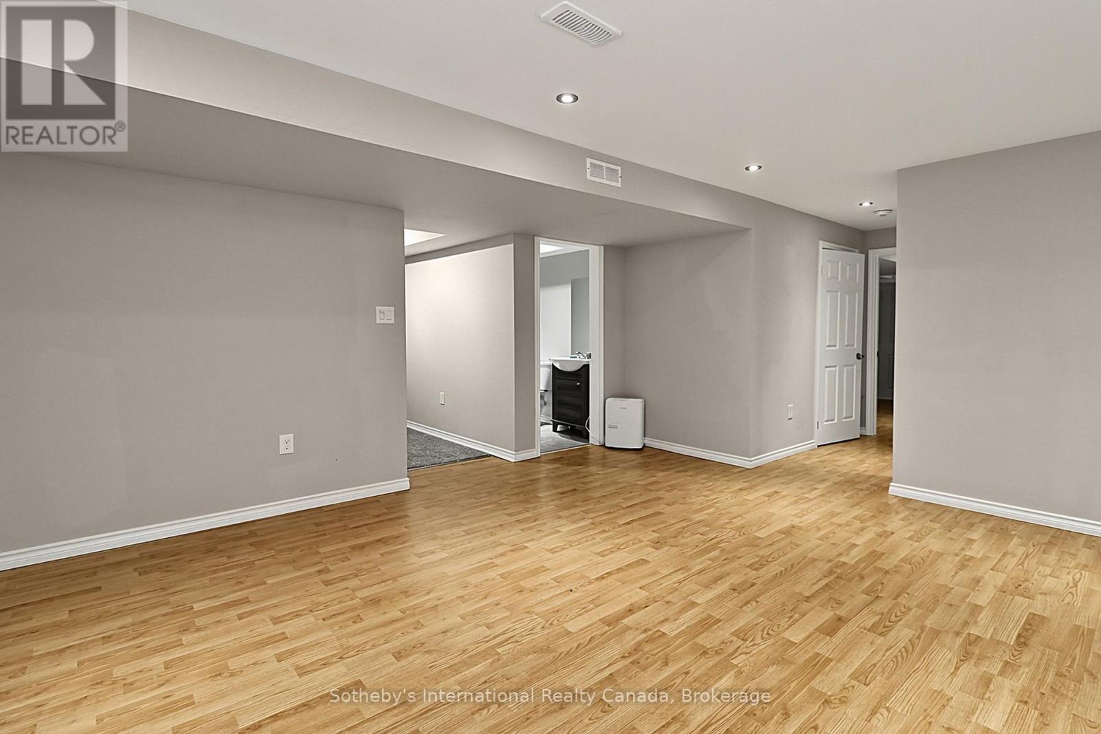 28 Barrington Trail E, Collingwood, Ontario L9Y 0G1 - Photo 42 - S13696022
