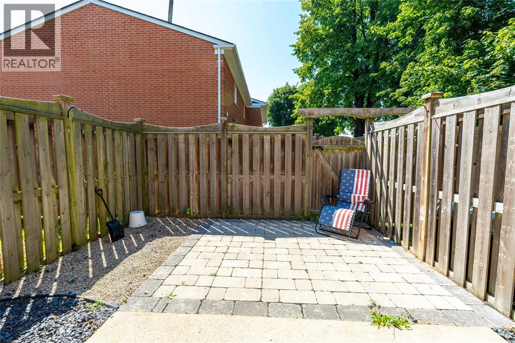 301 Edgewood Street Unit# 2, Sarnia, Ontario  N7S 4X7 - Photo 21 - 26020372