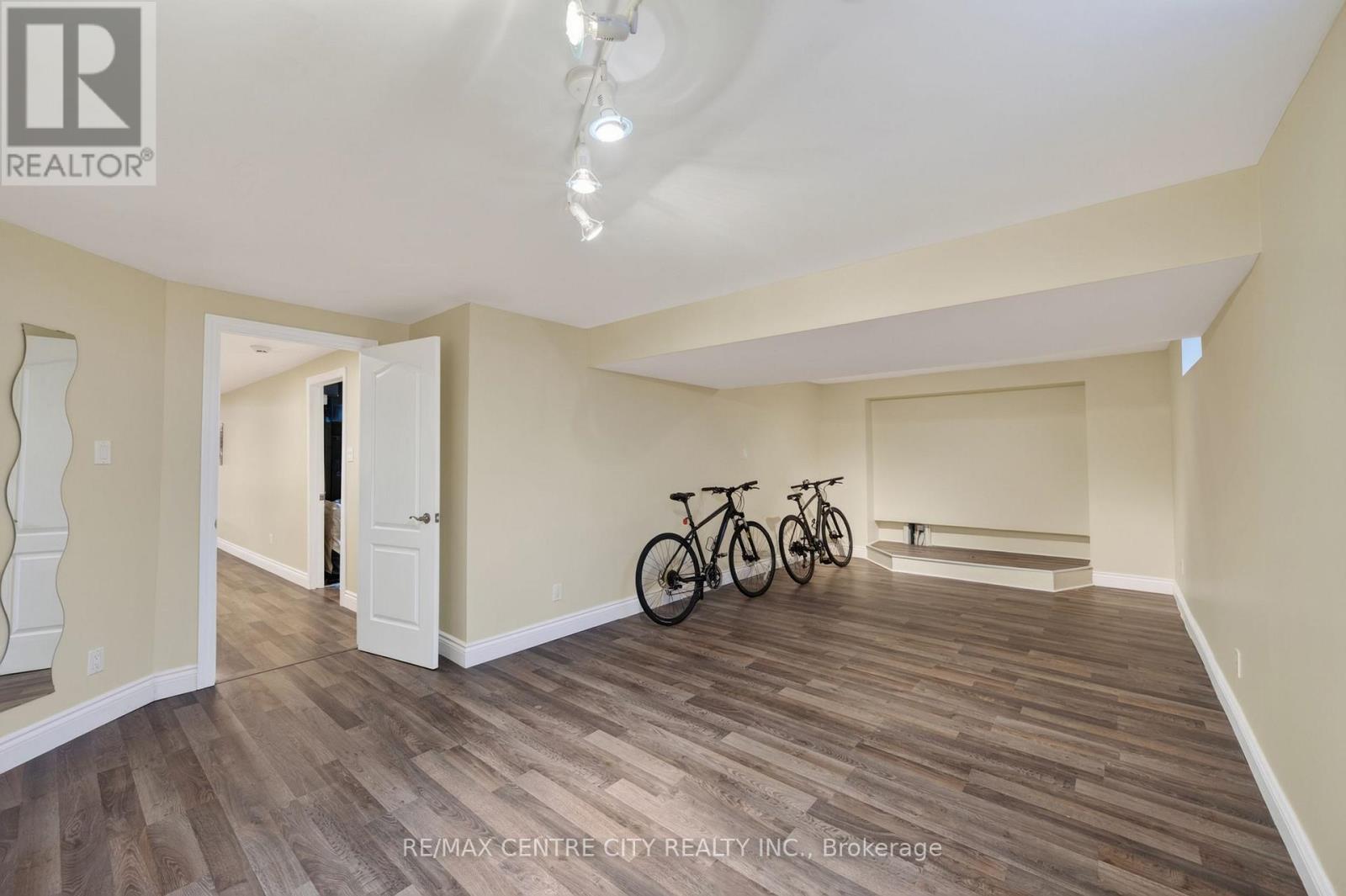 176 Optimist Park Drive, London South, Ontario  N6K 4M2 - Photo 36 - X13695806