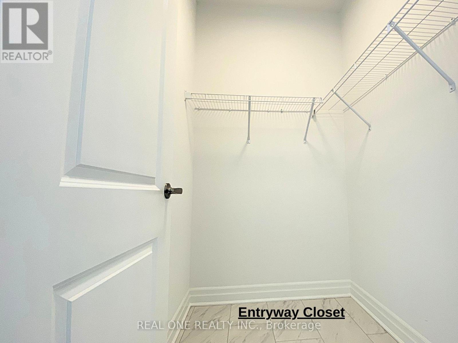 42 Misthollow Crescent, Markham, Ontario  L6C 3M5 - Photo 4 - N13695890