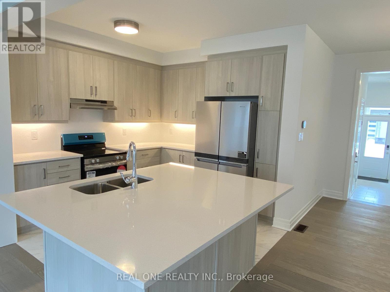 42 Misthollow Crescent, Markham, Ontario  L6C 3M5 - Photo 6 - N13695890