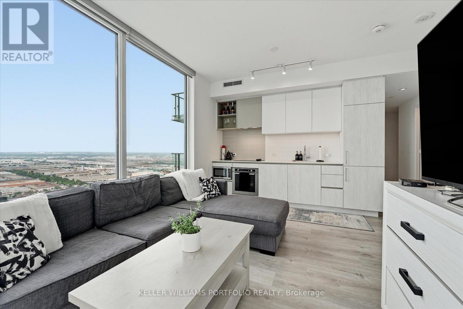 3506 - 7890 Jane Street, Vaughan (Vaughan Corporate Centre), Ontario  L4K 0K9 - Photo 13 - N13695894