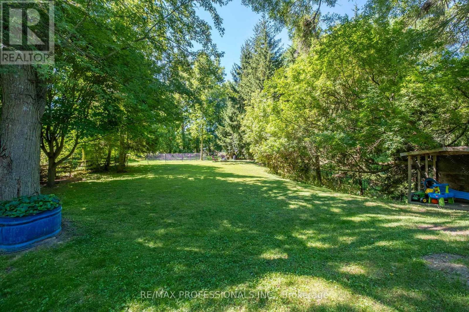 14 Rebellion Way, King, Ontario  L0G 1T0 - Photo 35 - N13695926