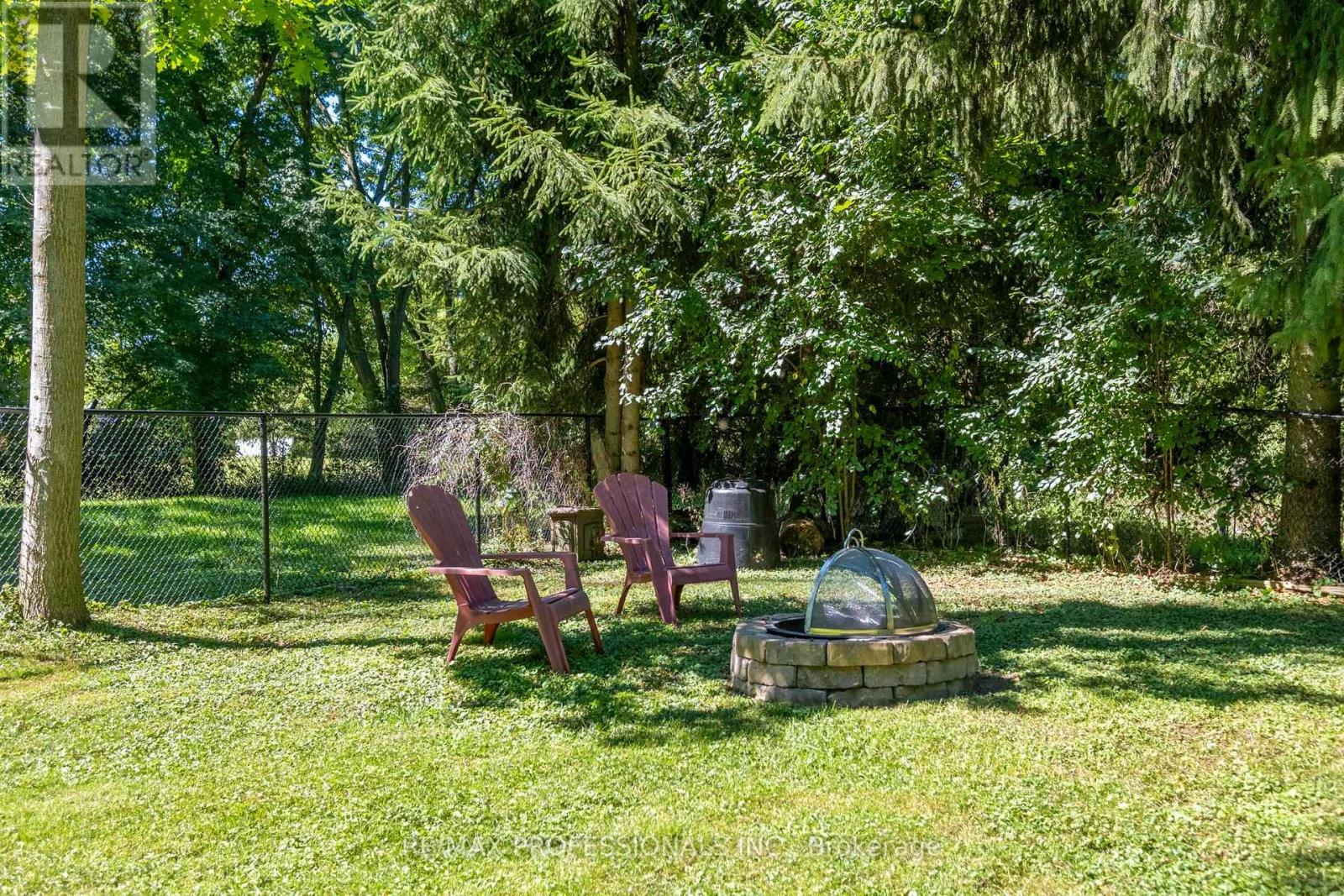 14 Rebellion Way, King, Ontario  L0G 1T0 - Photo 37 - N13695926