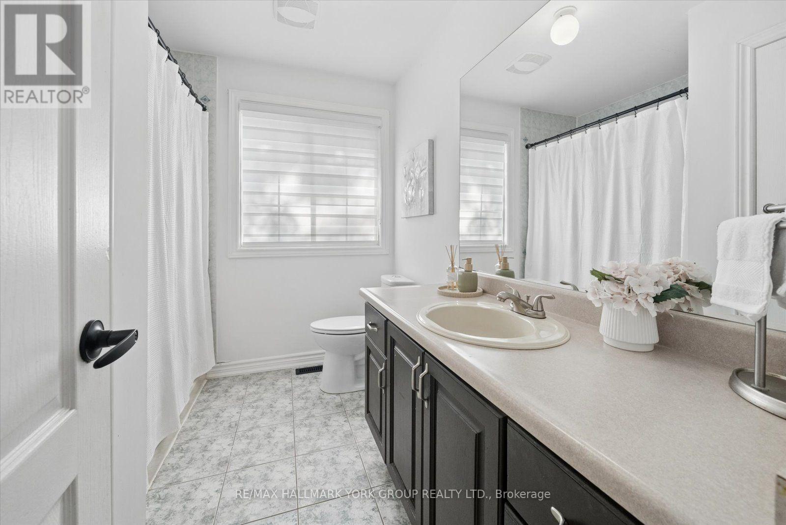 116 Fairwood Drive, Georgina, Ontario  L4P 3Y1 - Photo 23 - N13695984