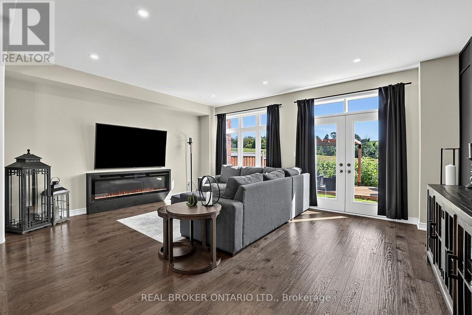 313 Silk Twist Drive, East Gwillimbury, Ontario  L9N 0V4 - Photo 10 - N13695992