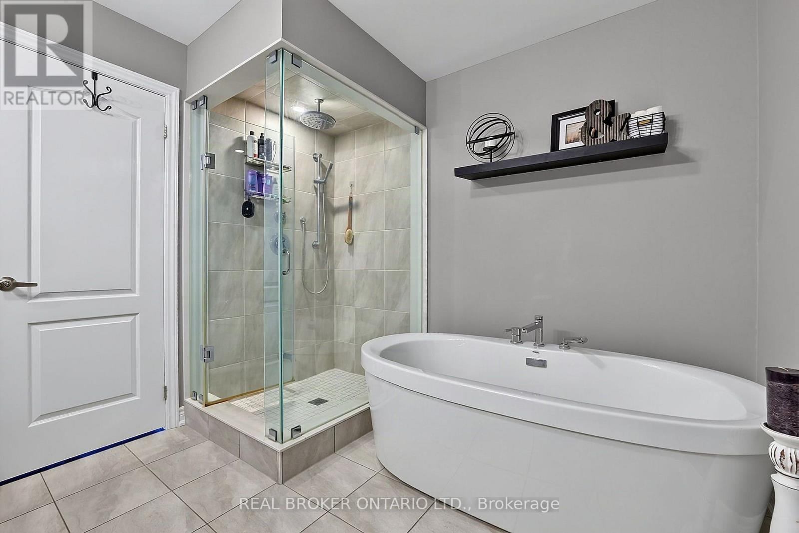 313 Silk Twist Drive, East Gwillimbury, Ontario  L9N 0V4 - Photo 23 - N13695992