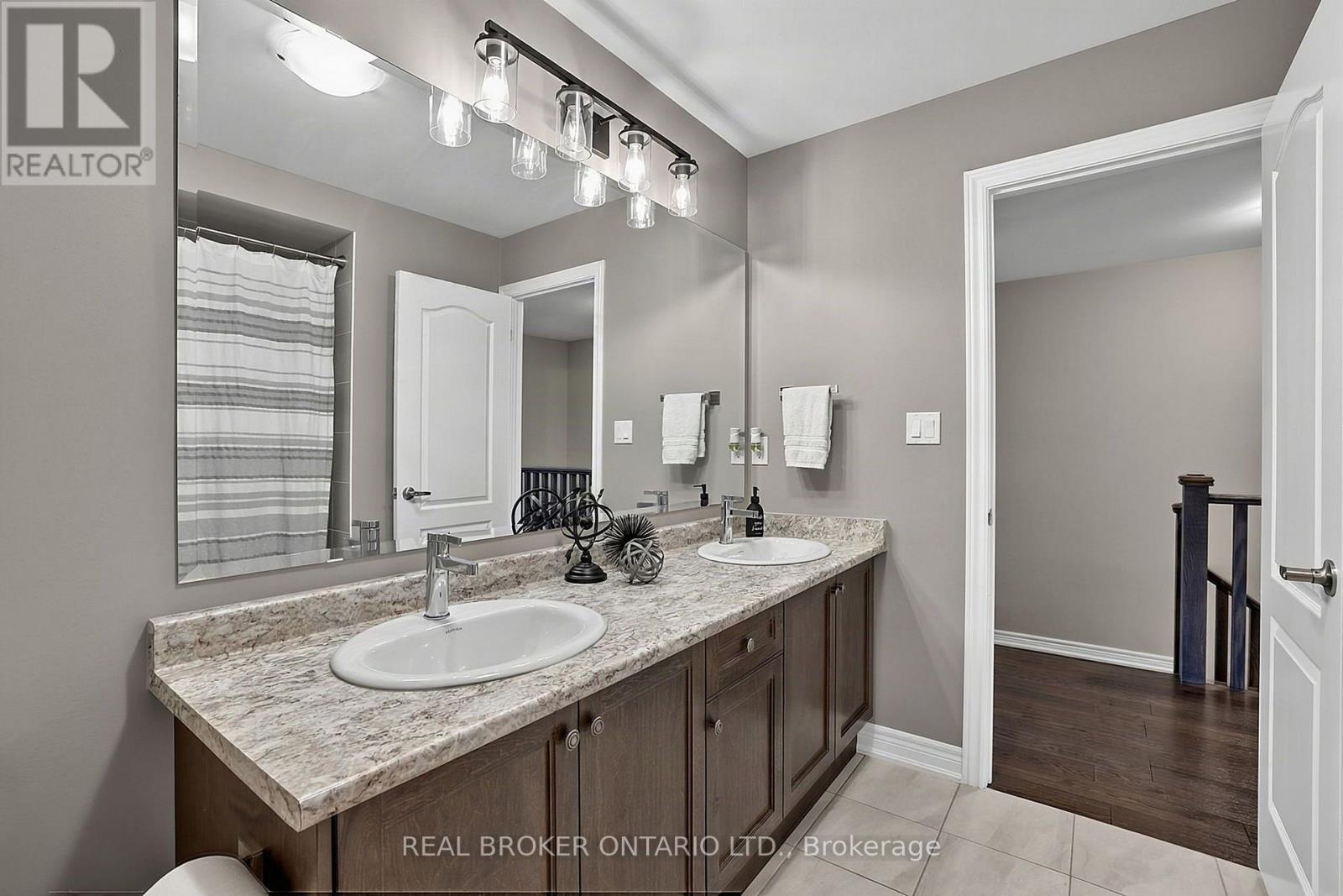 313 Silk Twist Drive, East Gwillimbury, Ontario  L9N 0V4 - Photo 29 - N13695992