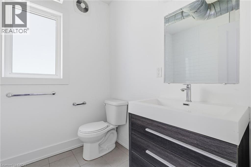 1006 King Street E Unit# 02, Hamilton, Ontario  L8M 1C8 - Photo 9 - 40857205