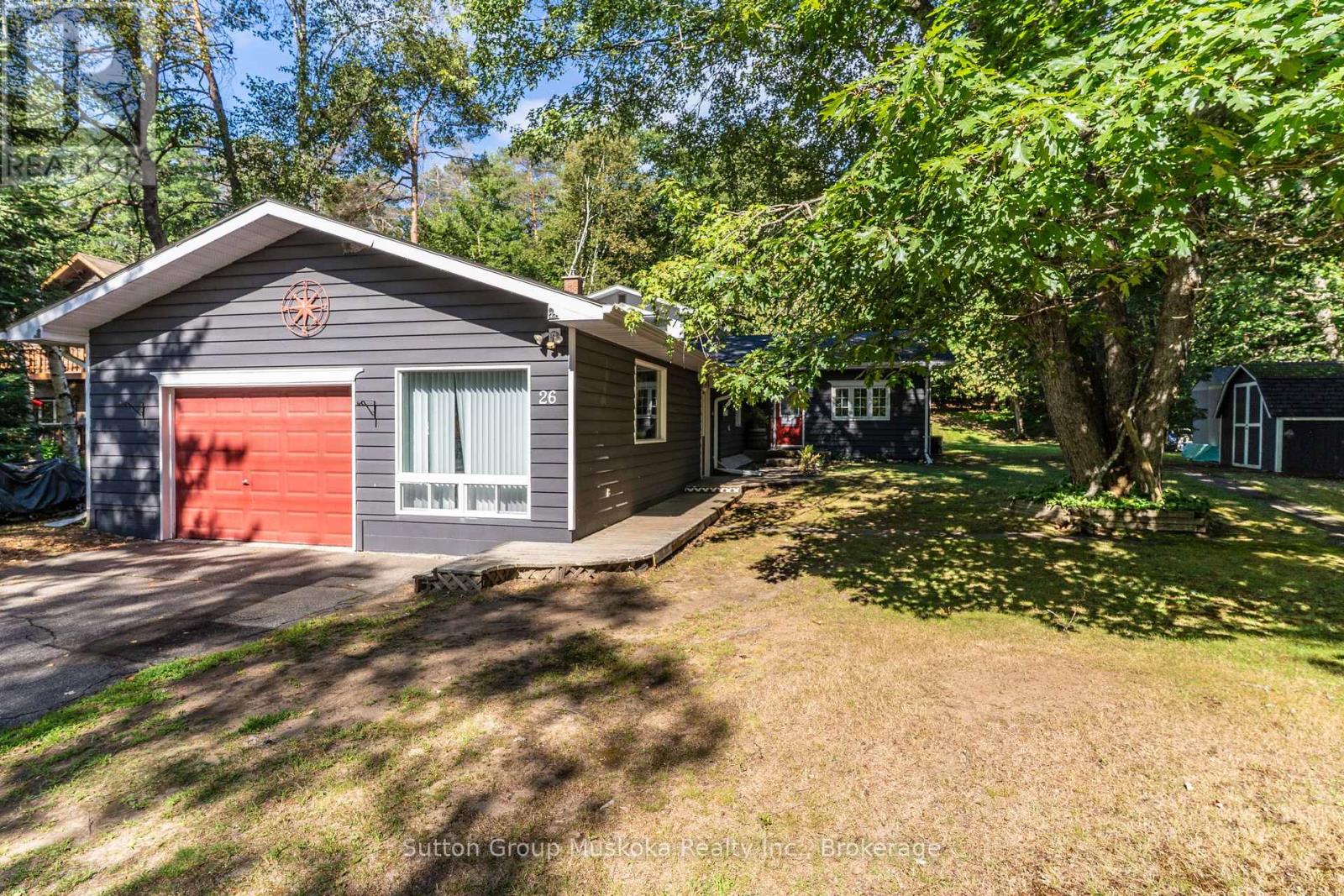 26 SUGAR MAPLE LANE, Huntsville, Ontario