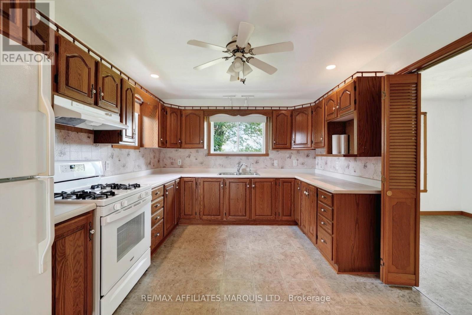19485 Glen Road, South Glengarry, Ontario  K0C 2J0 - Photo 16 - X13695998
