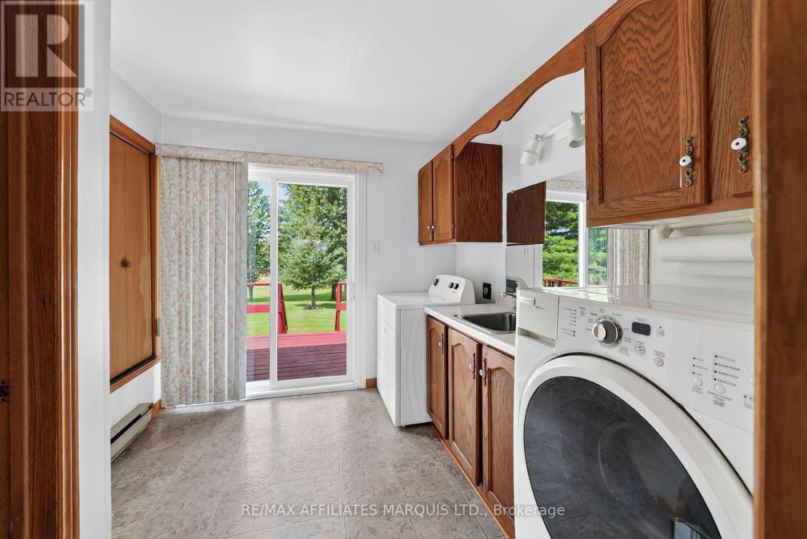 19485 Glen Road, South Glengarry, Ontario  K0C 2J0 - Photo 27 - X13695998
