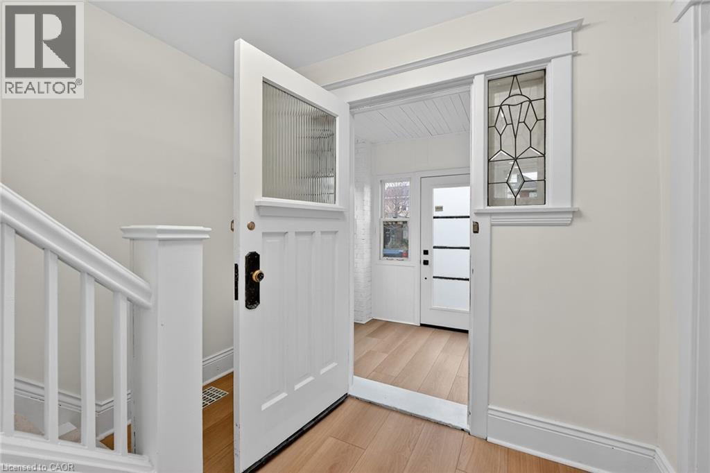 101 Houghton Avenue S, Hamilton, Ontario  L8K 2M9 - Photo 3 - 40847759