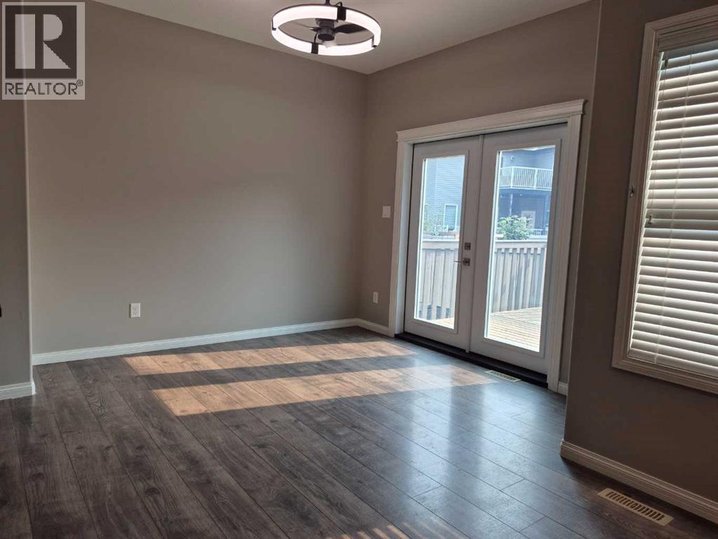 1548 Coalbanks Boulevard W, Lethbridge, Alberta  T1J 5H7 - Photo 7 - A2330452